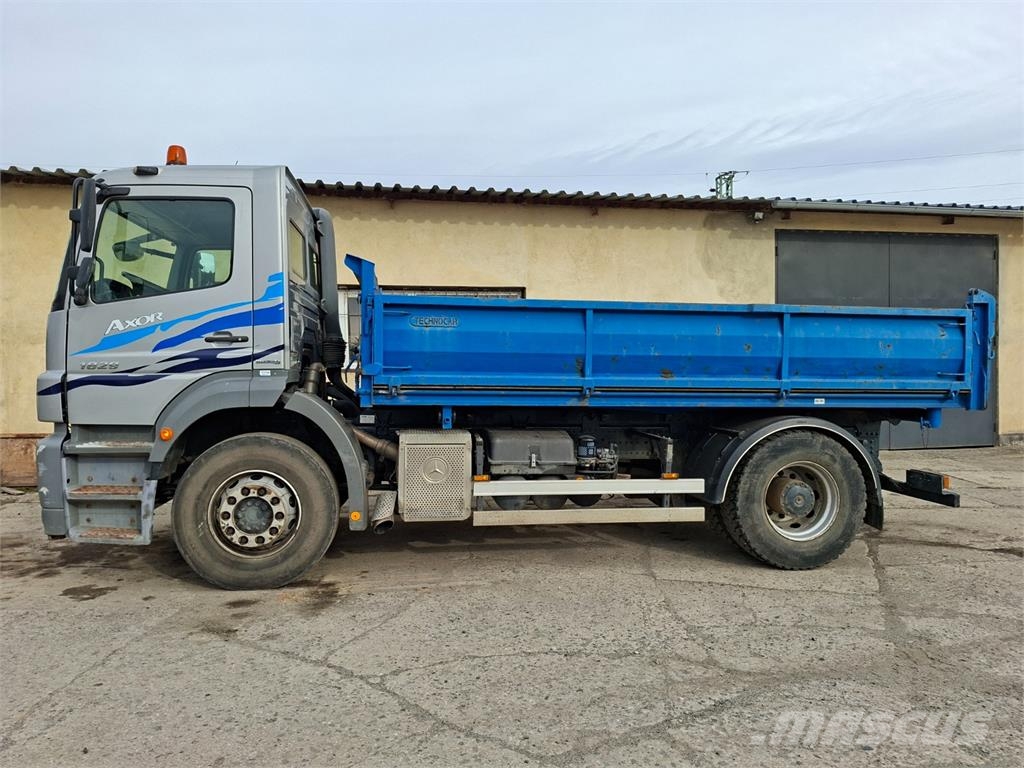 Mercedes-Benz AXOR 1829 L Tipper trucks