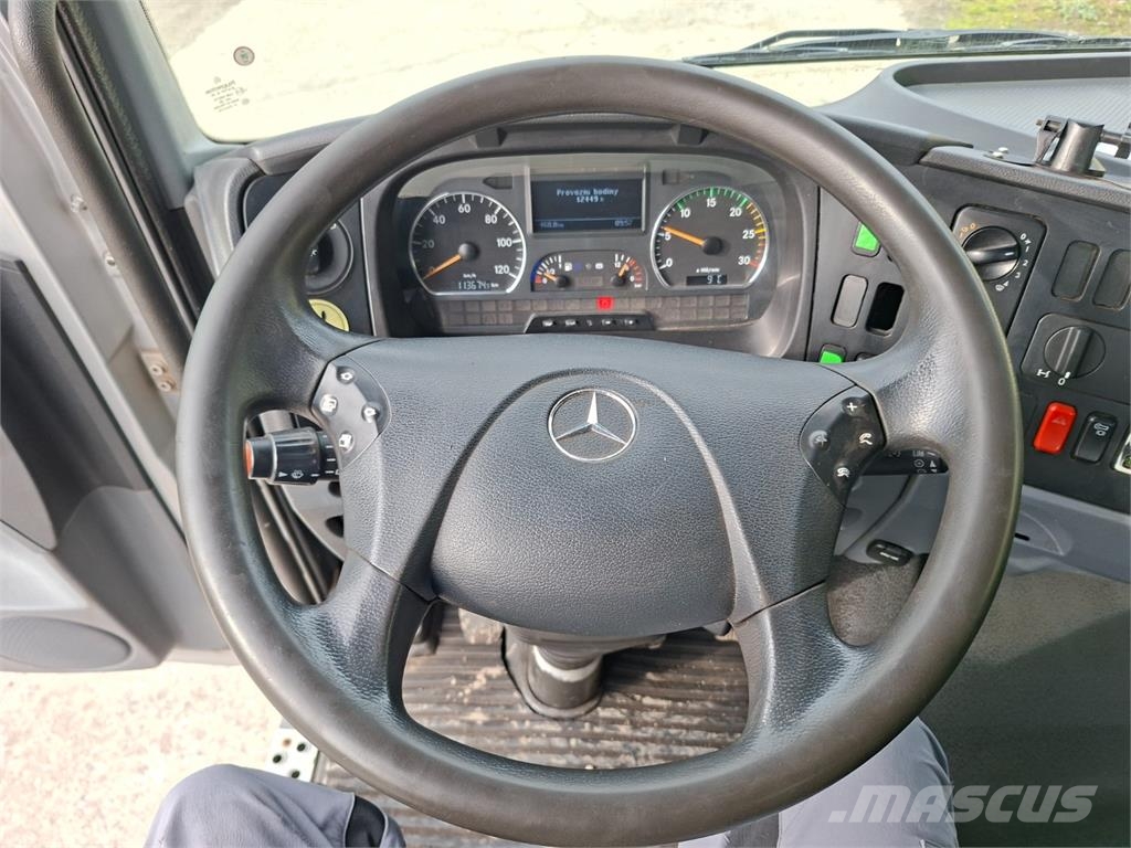 Mercedes-Benz AXOR 1829 L Tipper trucks