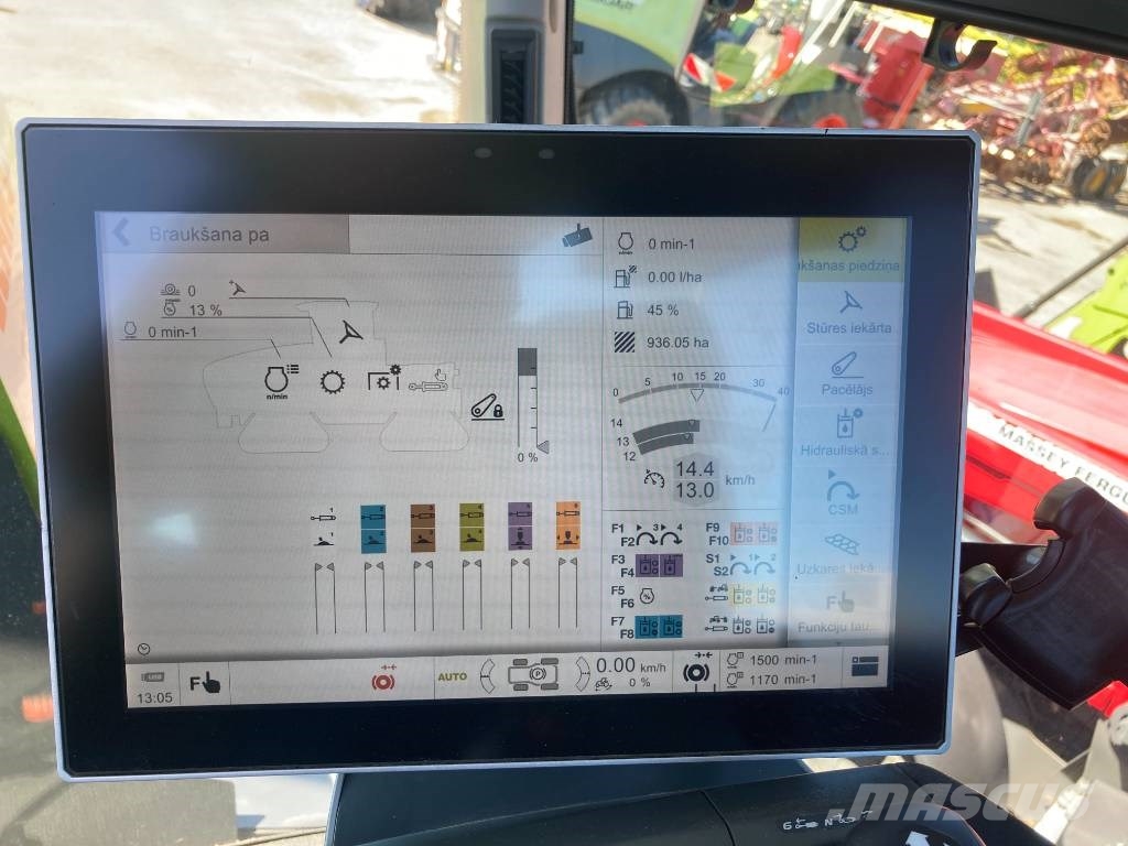 CLAAS XERION 5000 TRAC TS Traktorer