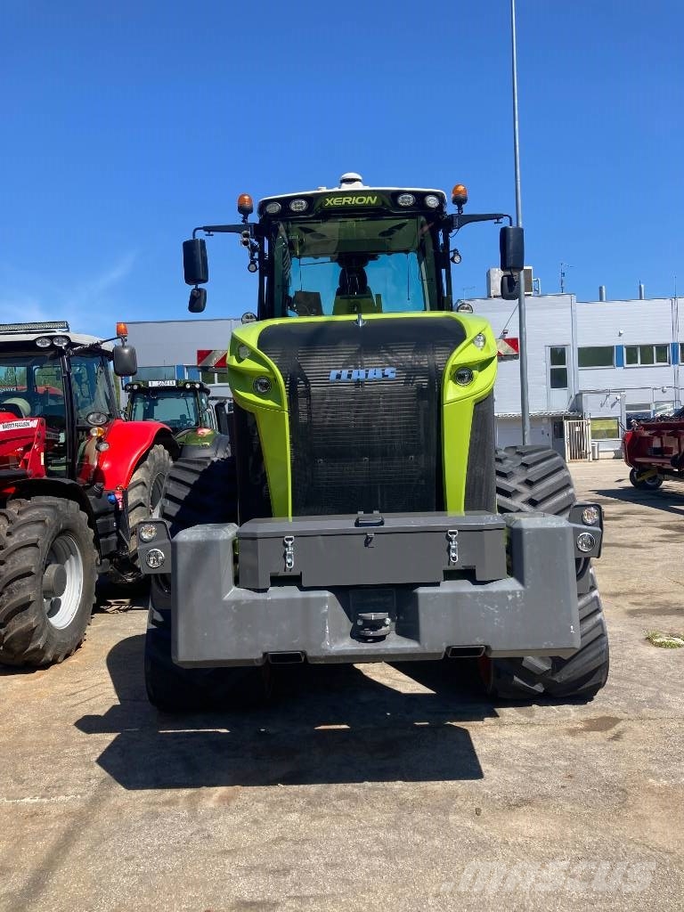 CLAAS XERION 5000 TRAC TS Traktorer