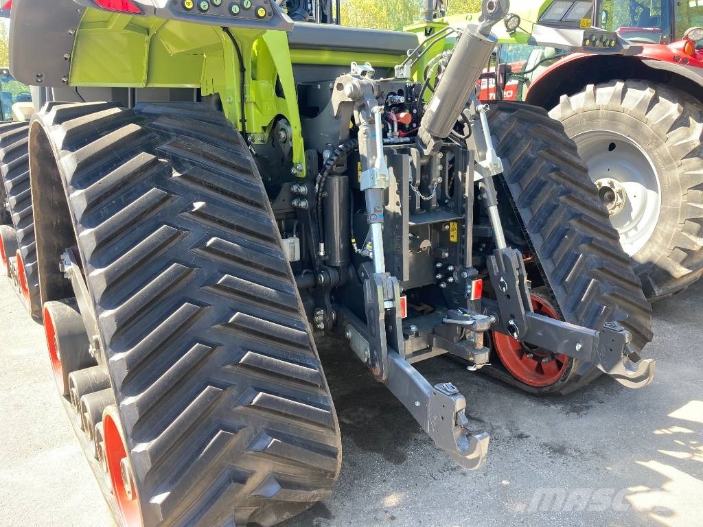CLAAS XERION 5000 TRAC TS Traktorer