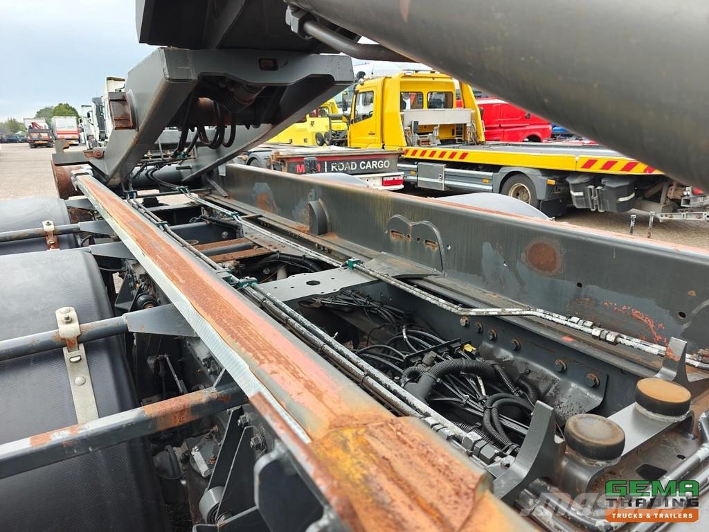 DAF XF 460 FAR 6x2 Spacecab Euro6A - VDL Hooklift Syst Vinçli kamyonlar