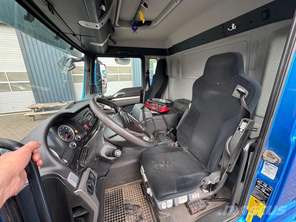 MAN TGS 26.440 6x2*4 Palfinger PK18002 EH Camion Fourgon