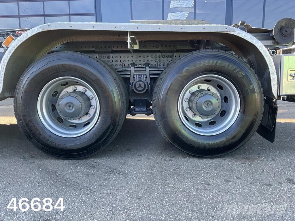 Mercedes-Benz Arocs 4445 8x4 Palfinger 24 Tonmeter laadkraan 工程吊钩车