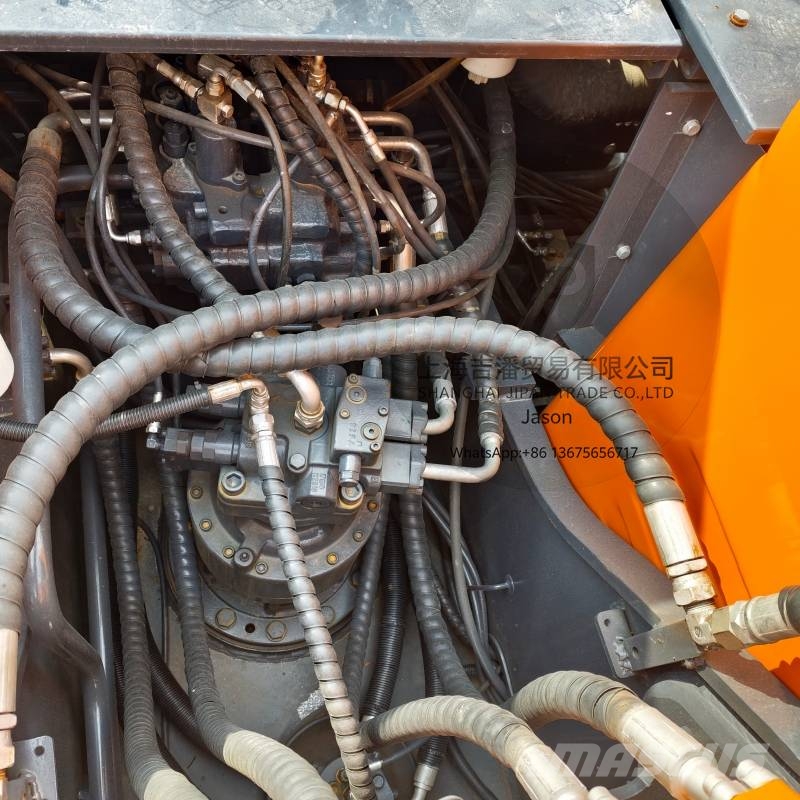 Develon DX 225 Escavadoras de rastos