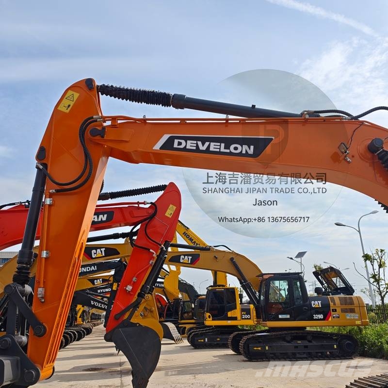 Develon DX 225 Escavadoras de rastos