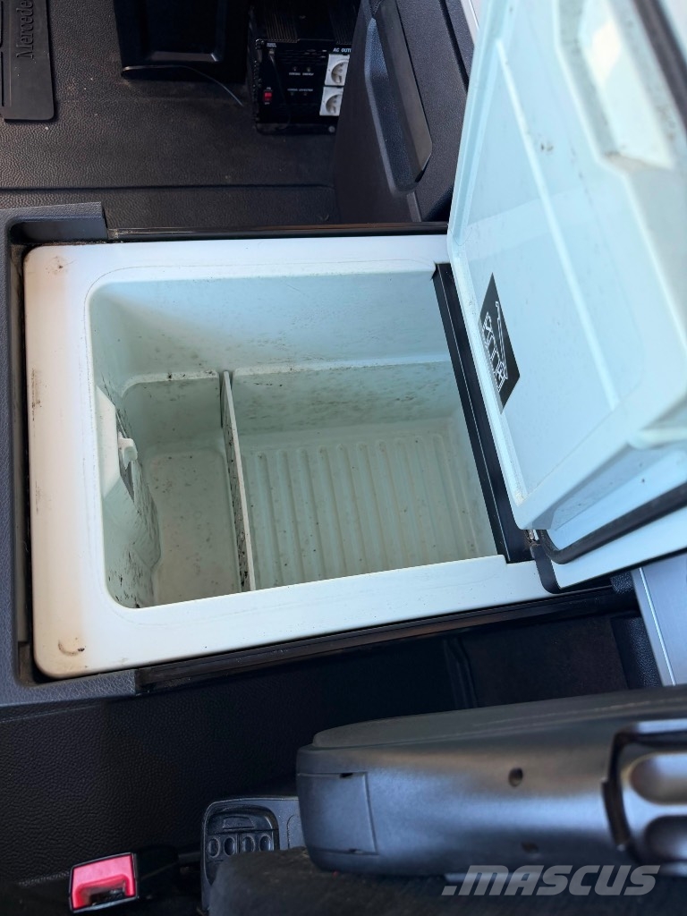 Mercedes-Benz 2648 Camiones de caja de lona