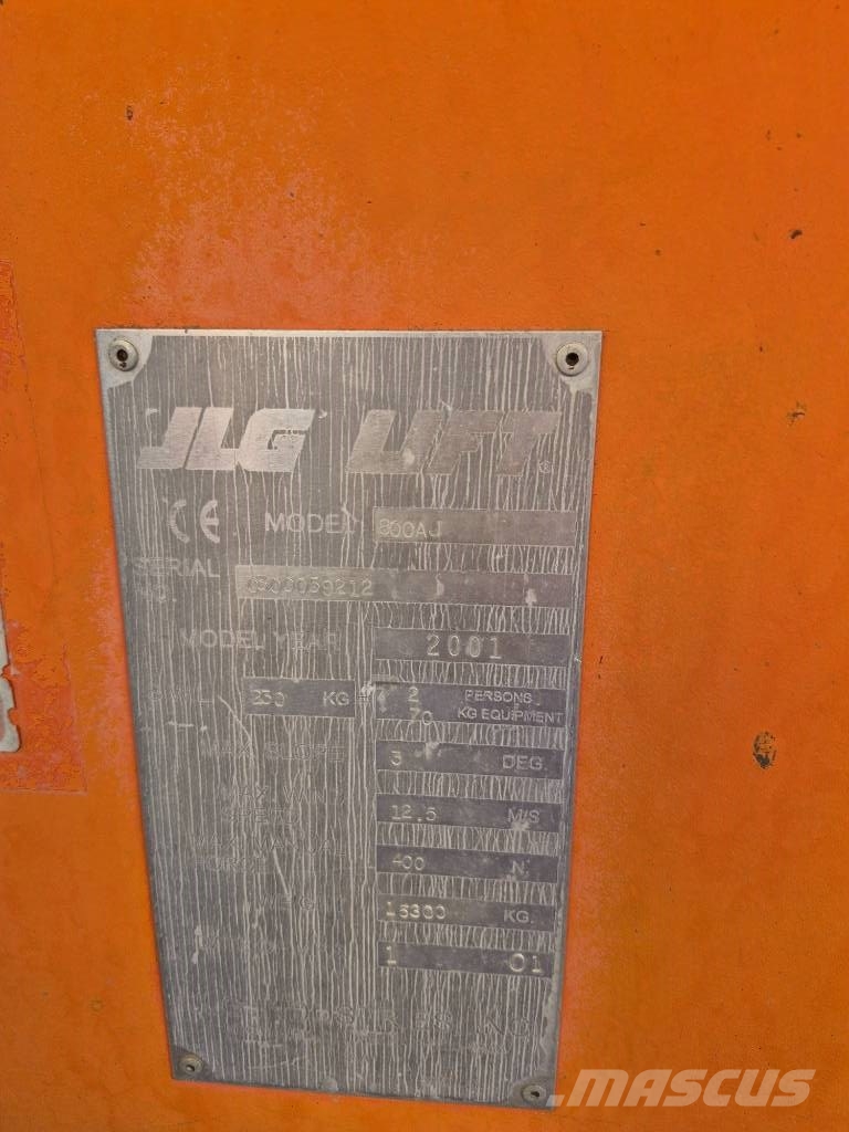 JLG 800 AJ Zglobne dvižne ploščadi