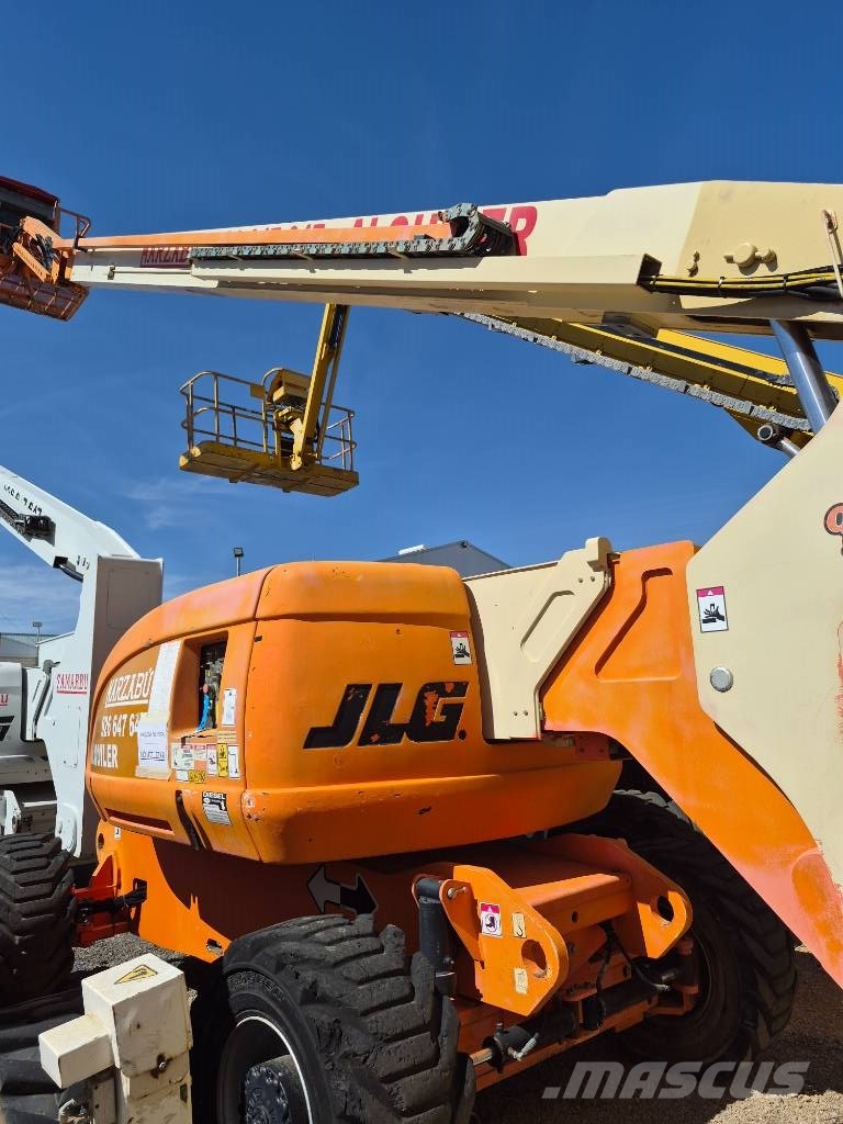 JLG 800 AJ Zglobne dvižne ploščadi