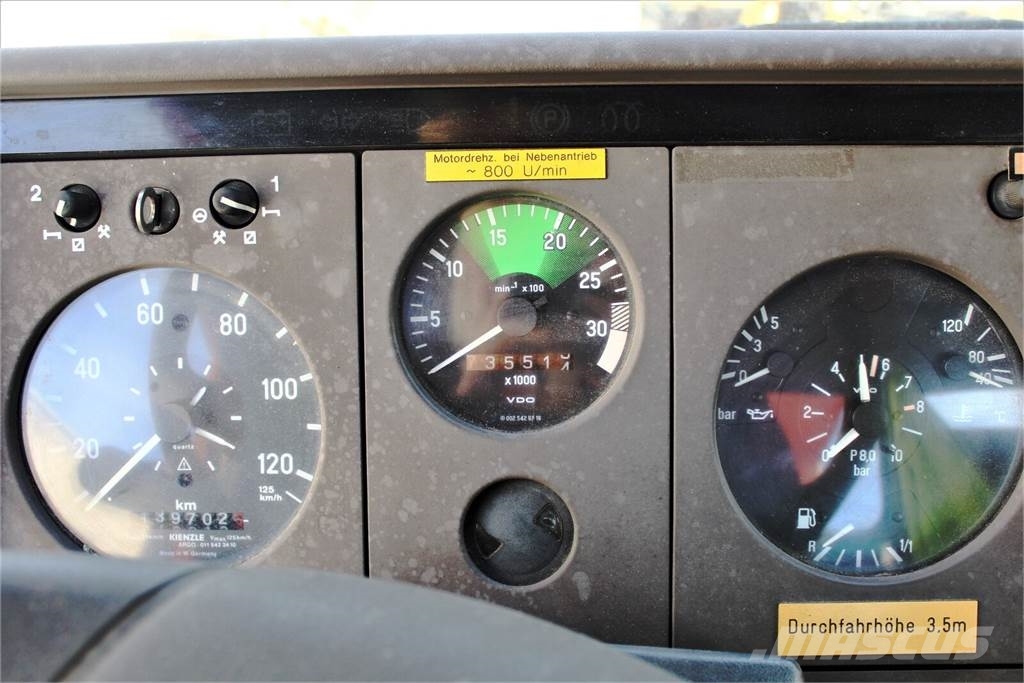 Mercedes-Benz 809 / WUMAG LKW-Arbeitsbühnen