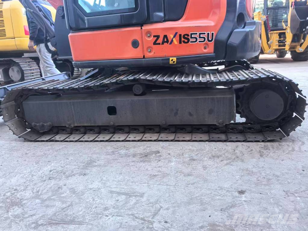 Hitachi ZX 55 U-5 حفارات صغيرة أقل من 7 طن (حفارات صغيرة)