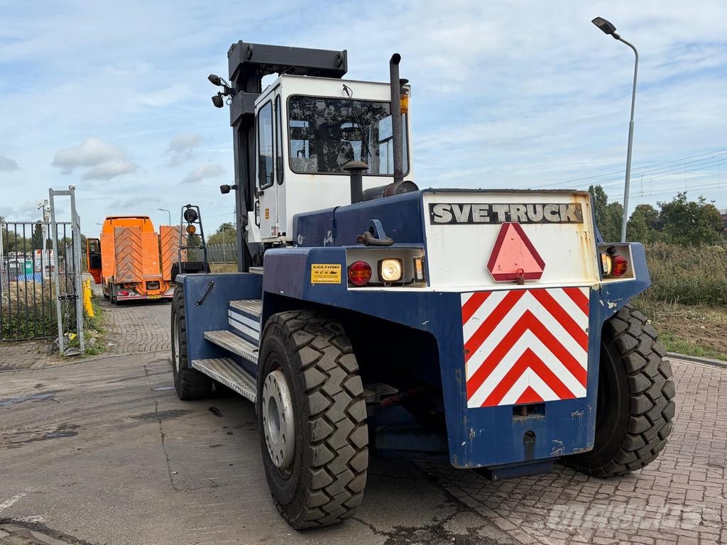 Svetruck 20-120 Forklift - Side Sift - 20 Ton Lifting - 6 C Chariots diesel
