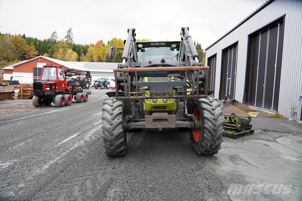 CLAAS ARION 410 CIS / DFX926 Traktori