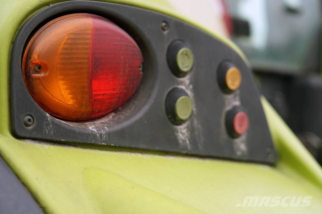 CLAAS ARION 410 CIS / DFX926 Traktori