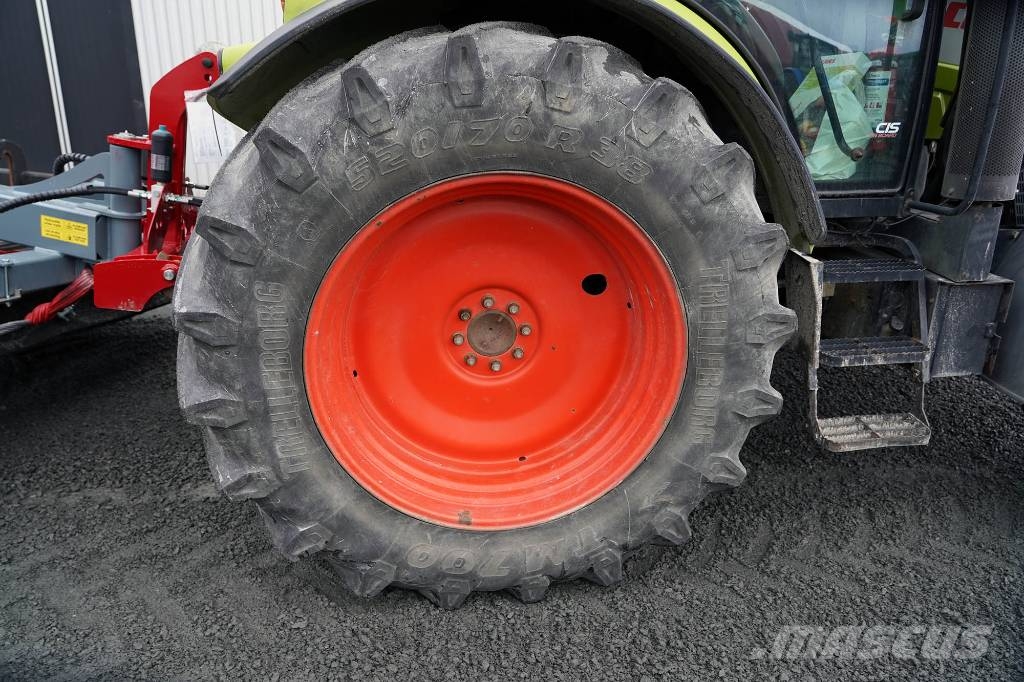 CLAAS ARION 410 CIS / DFX926 Traktori