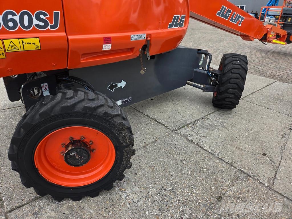 JLG 660SJ 4x4X4, met 1904 uur Teleskopske podizne platforme
