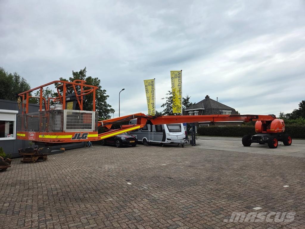JLG 660SJ 4x4X4, met 1904 uur Telescoophoogwerkers