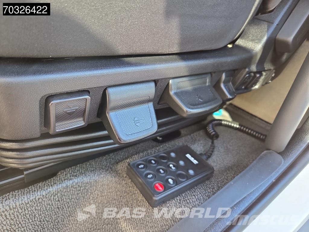 DAF LF 290 4X2 16t Caja de 8,23m Plataforma 2t Euro 6 شاحنات ذات هيكل صندوقي