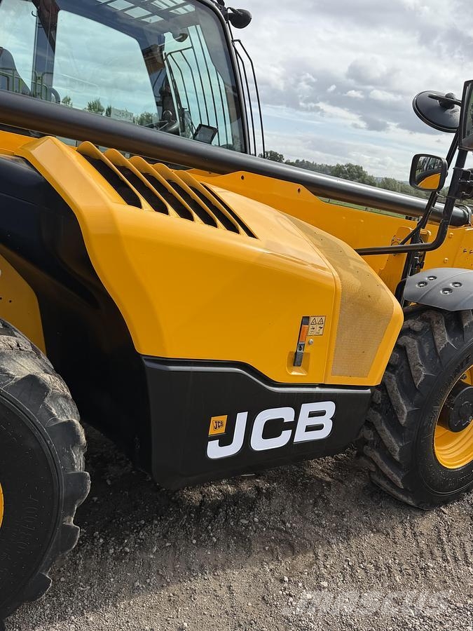 JCB 540-140 Teleskopski viljuškari