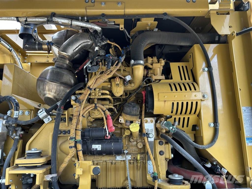 CAT M314-07 Bagri na kolesih