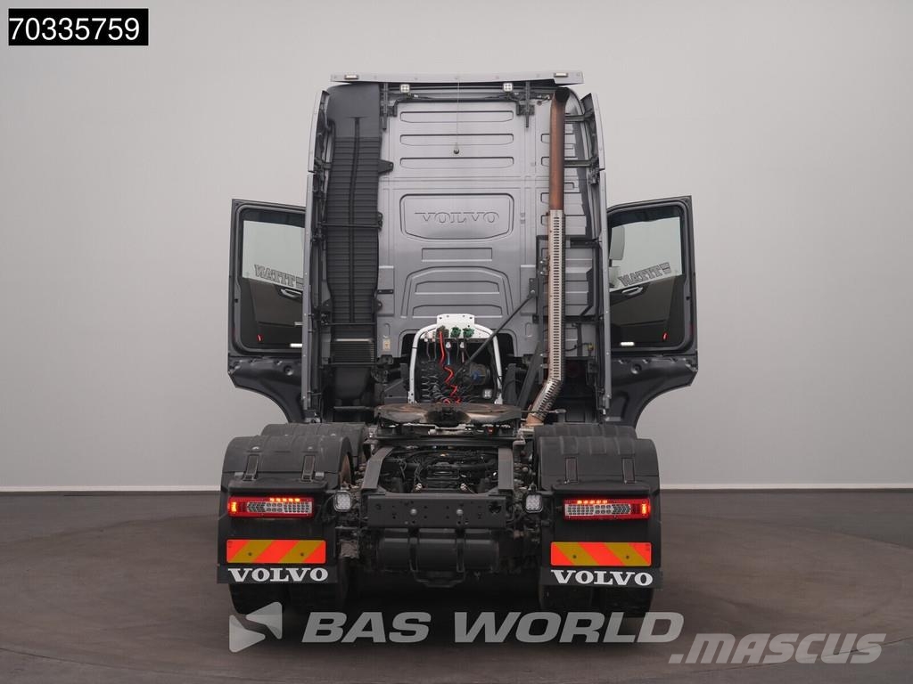 Volvo FH 540 6X4 XL Retarder Hydraulic I-ParkCool Full-A 牵引车