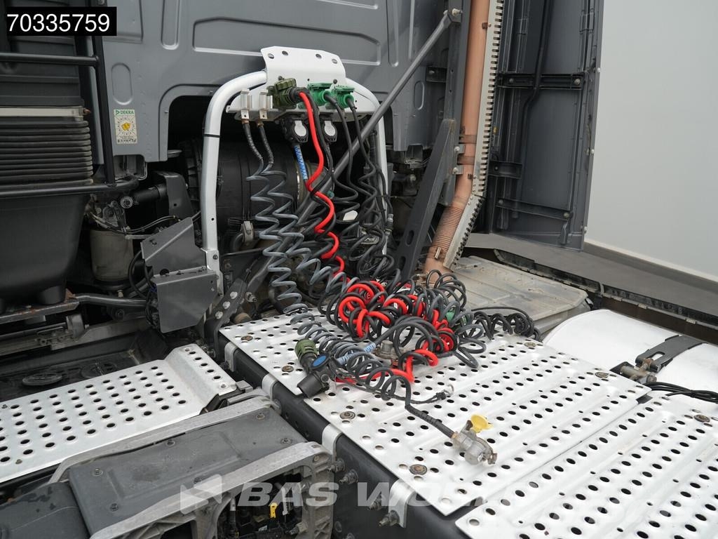 Volvo FH 540 6X4 XL Retarder Hydraulic I-ParkCool Full-A 牵引车