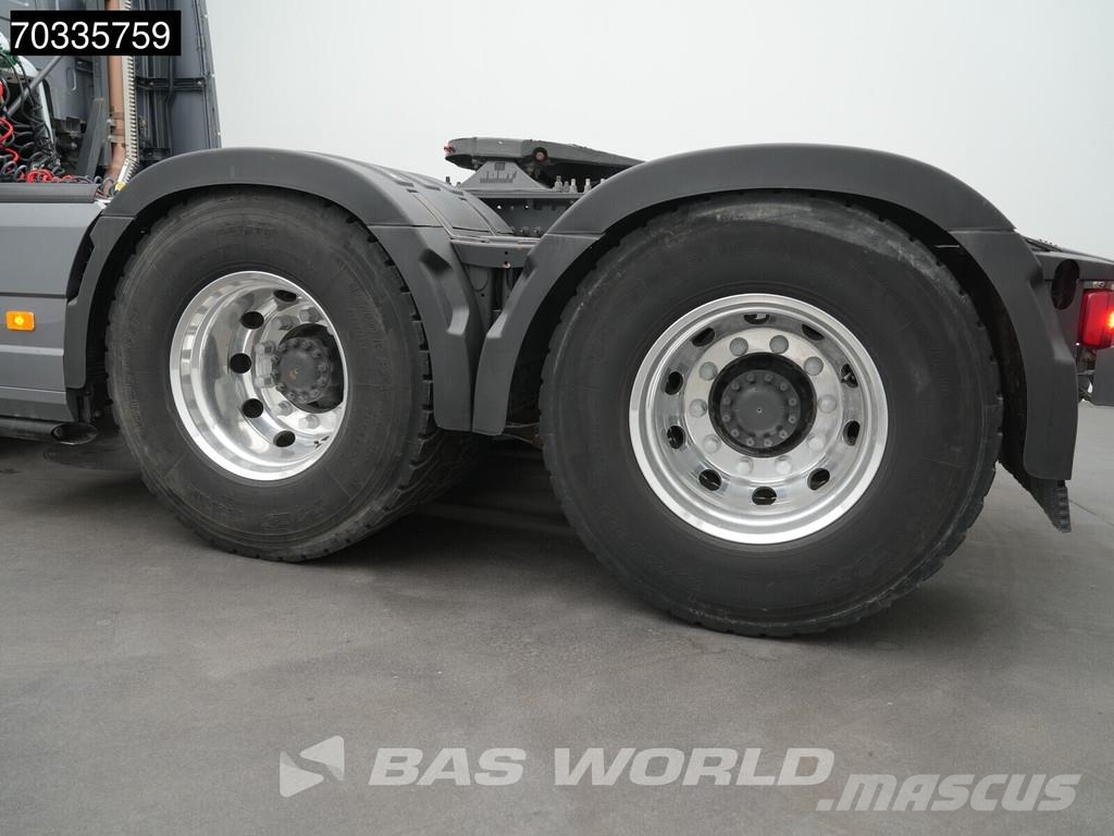 Volvo FH 540 6X4 XL Retarder Hydraulic I-ParkCool Full-A 牵引车