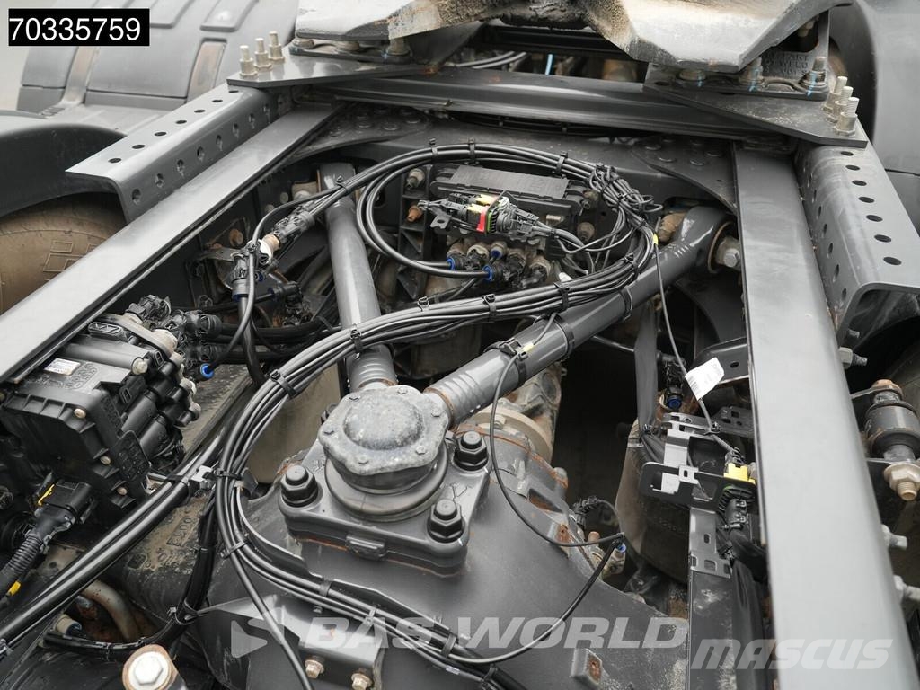 Volvo FH 540 6X4 XL Retarder Hydraulic I-ParkCool Full-A 牵引车
