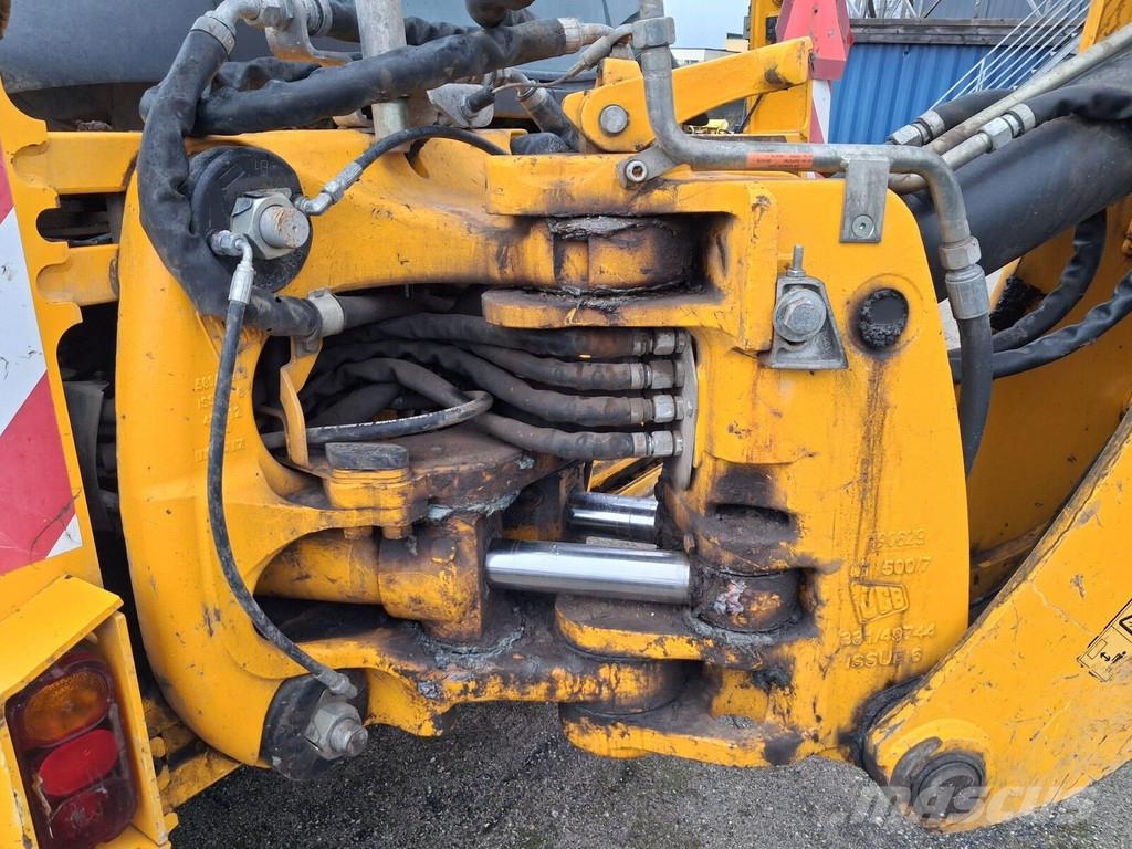 JCB 4CX Kazıcı yükleyiciler - beko loder