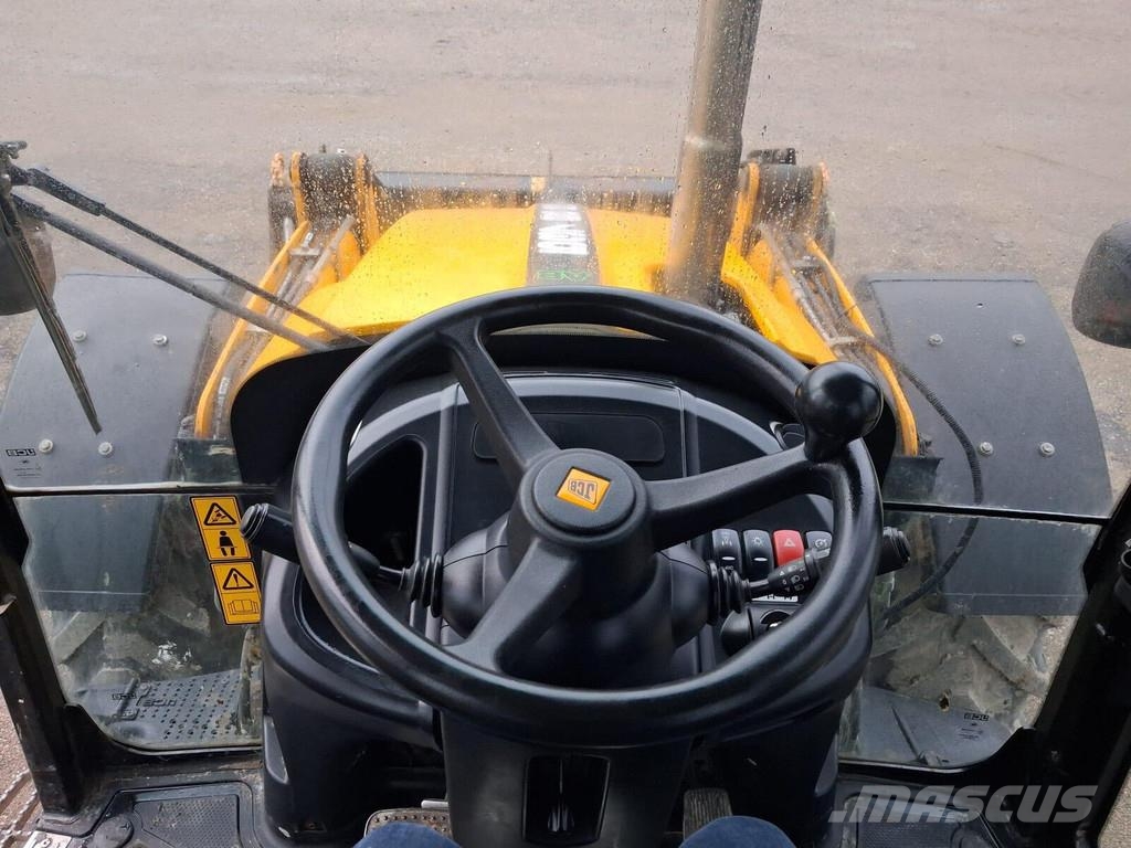 JCB 4CX Kazıcı yükleyiciler - beko loder