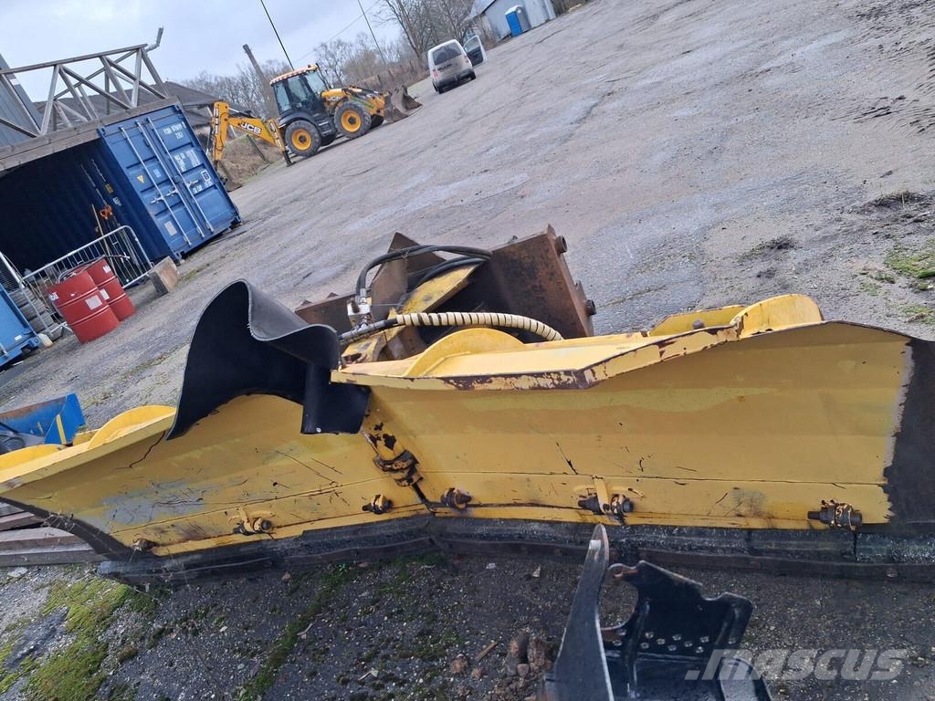 JCB 4CX Kazıcı yükleyiciler - beko loder