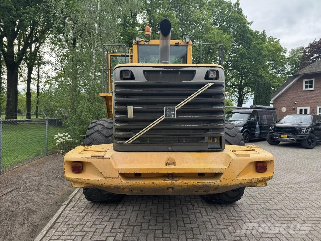 Volvo L180E Loader shovel Cargadoras sobre ruedas