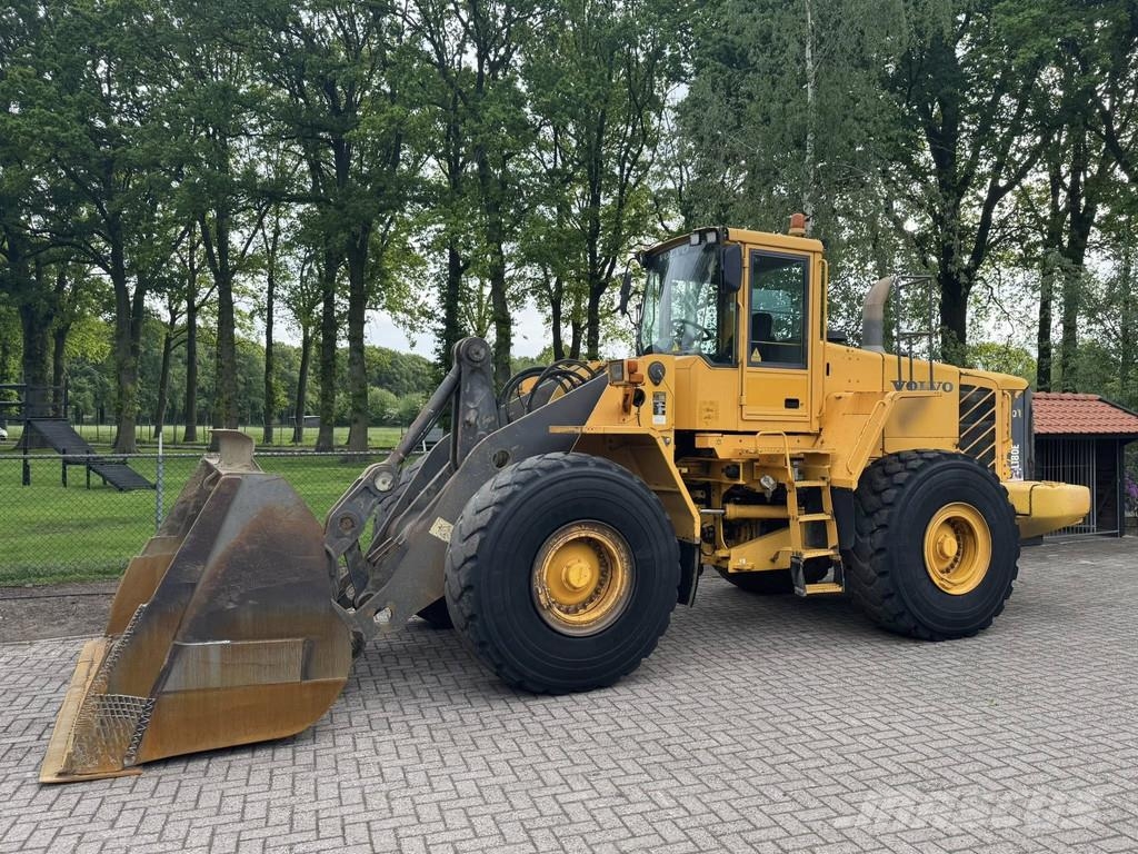 Volvo L180E Loader shovel Cargadoras sobre ruedas