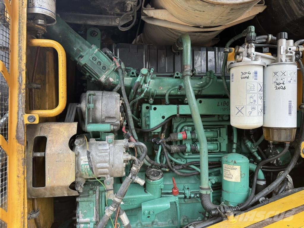 Volvo L180E Loader shovel Cargadoras sobre ruedas