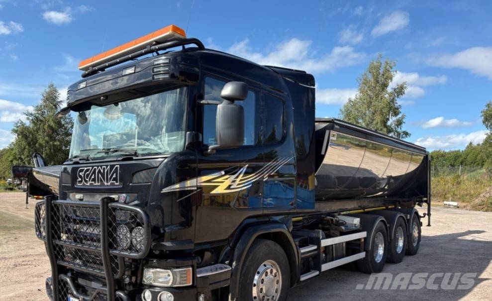 Scania G450LB8X4*4HNB med Balja och Sprider M-25 瀝青噴灑器