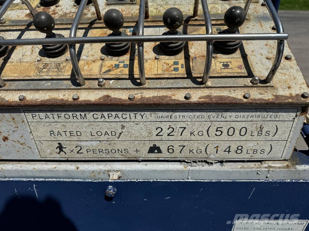 Aichi SP 21 AJ Teleskoparbeitsbühne Allrad 4x4 Telescoophoogwerkers
