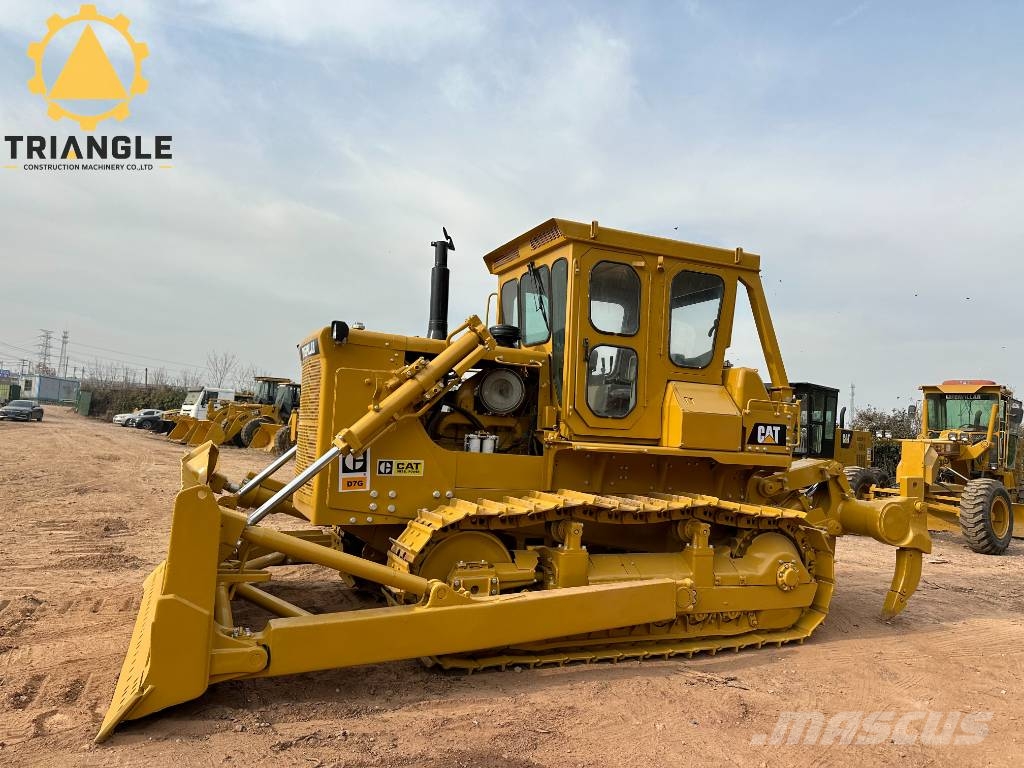 CAT D 7 G Buldožerji goseničarji