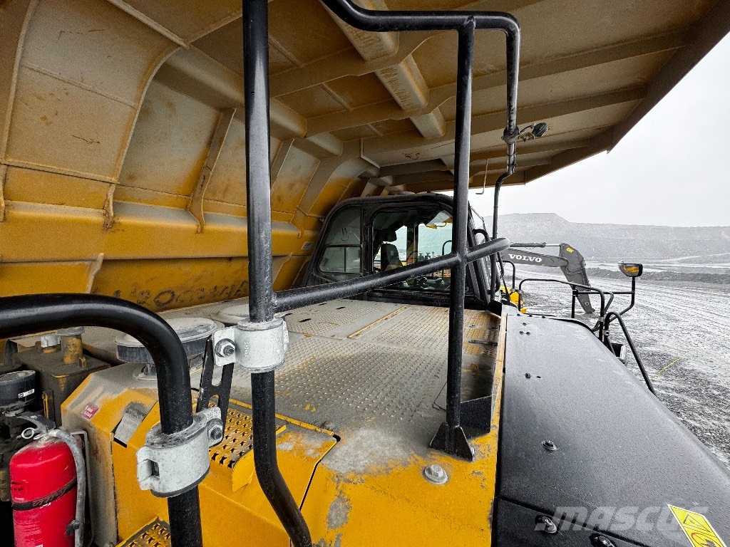 CAT 777 Starre dumpers