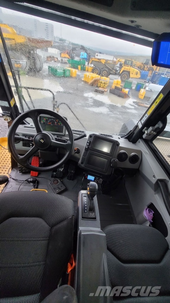 CAT 777 Pevné dempry