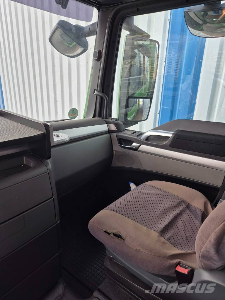 MAN TGX 26.440 Autonkuljetusautot