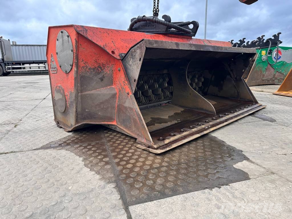 Gerlasco GRB 1-24 zeefbak/screening bucket Mobiiliseulat