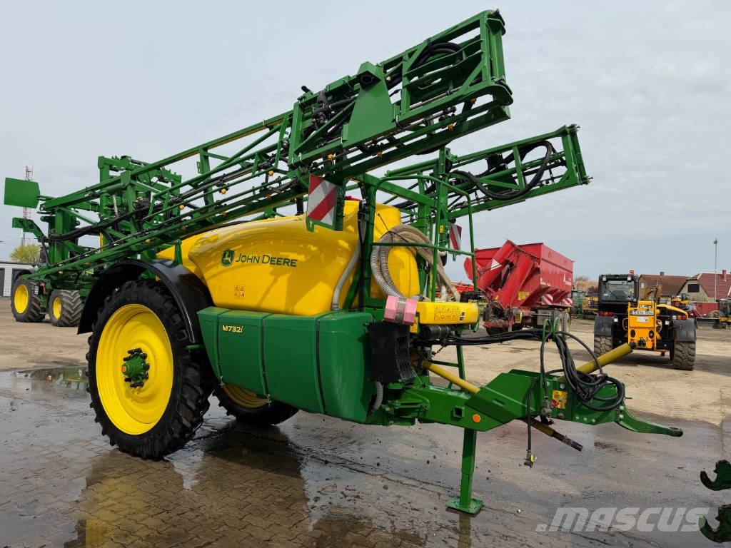 John Deere M 732 i/28M Ρυμουλκούμενα ψεκαστικά