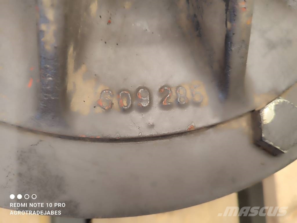 Hub 609585 RENAULT 180-94 RENAULT 180-94 Двигатели