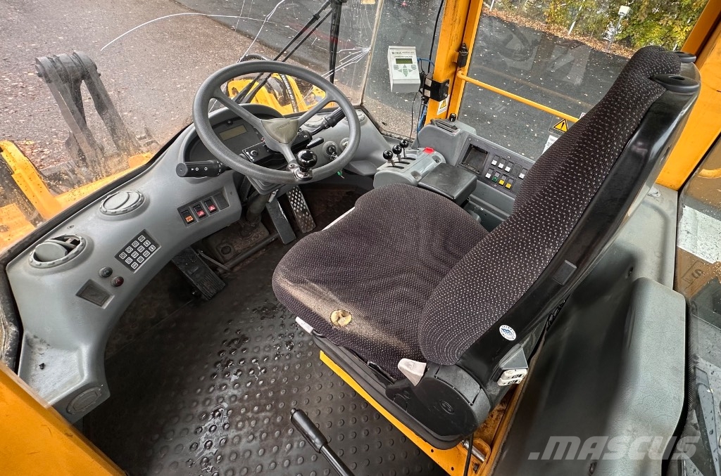 Volvo L 70 D ホイールローダー・タイヤショベル
