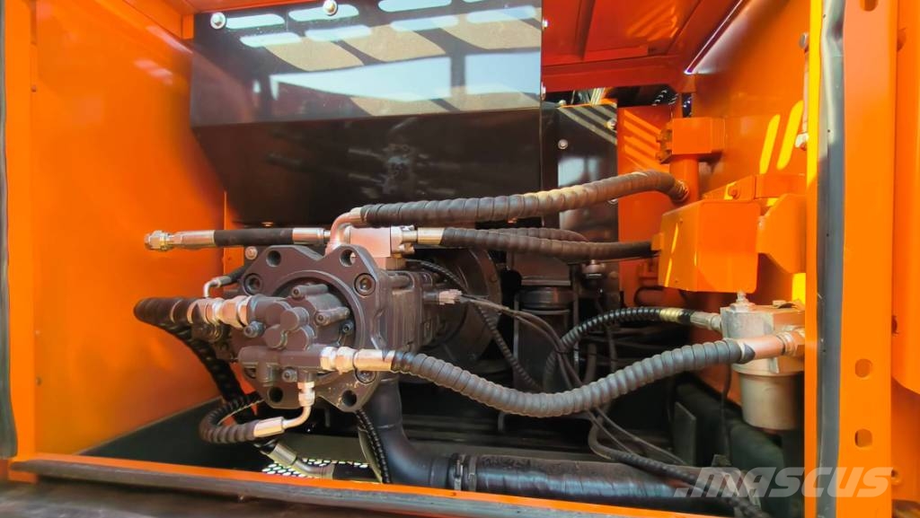 Doosan DX 225 LCA Beltegraver
