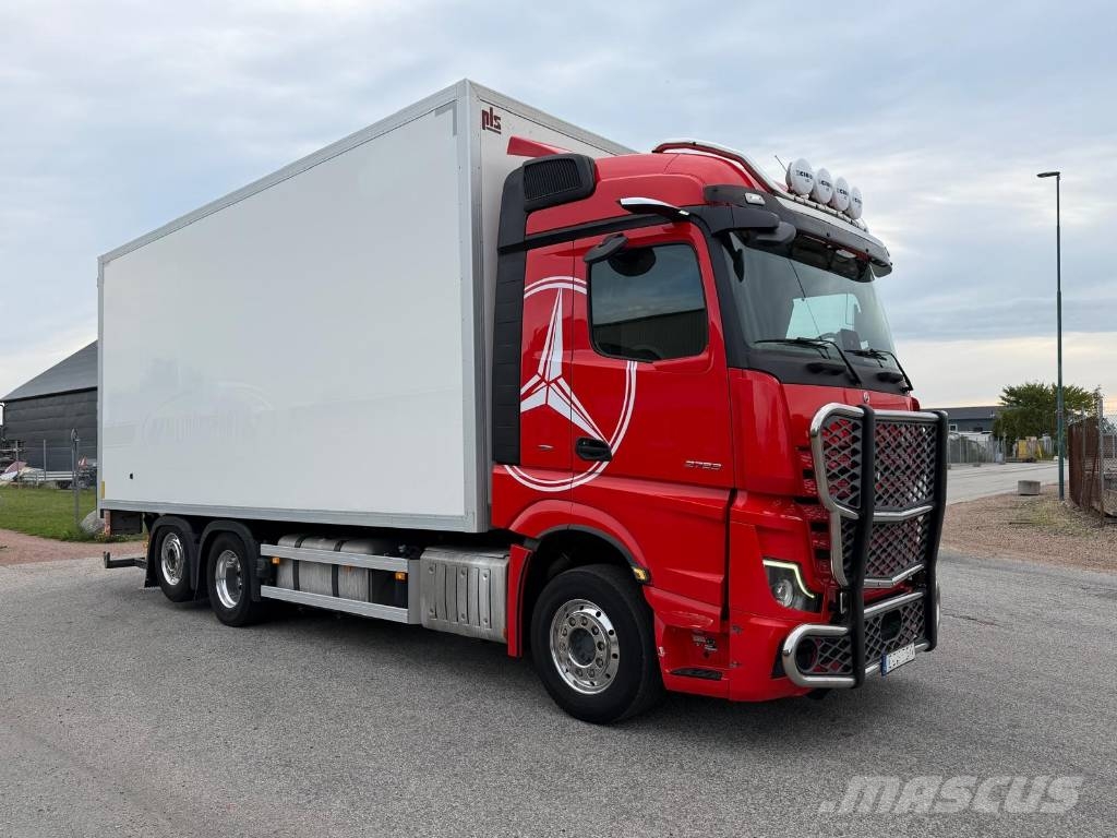 Mercedes-Benz ACTROS 6X2 Edition 0094 Skåpbilar