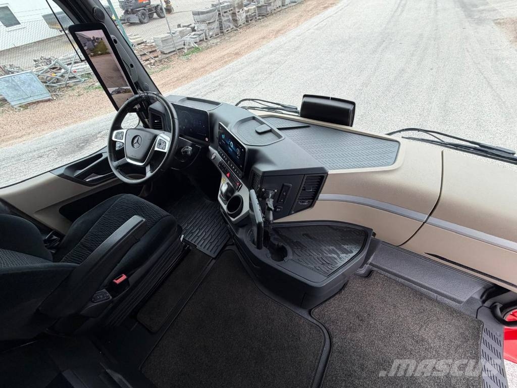 Mercedes-Benz ACTROS 6X2 Edition 0094 Skåpbilar