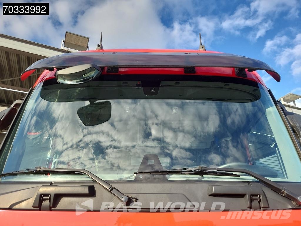 Renault T 460 4X2 SleeperCab NL-Trucks APK 05-2027 ADR Sta Vetopöytäautot