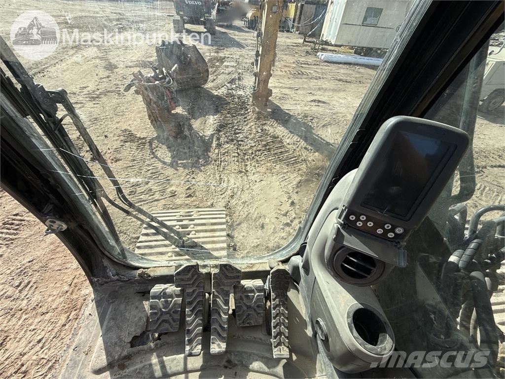 CAT 324D Lánctalpas kotrók
