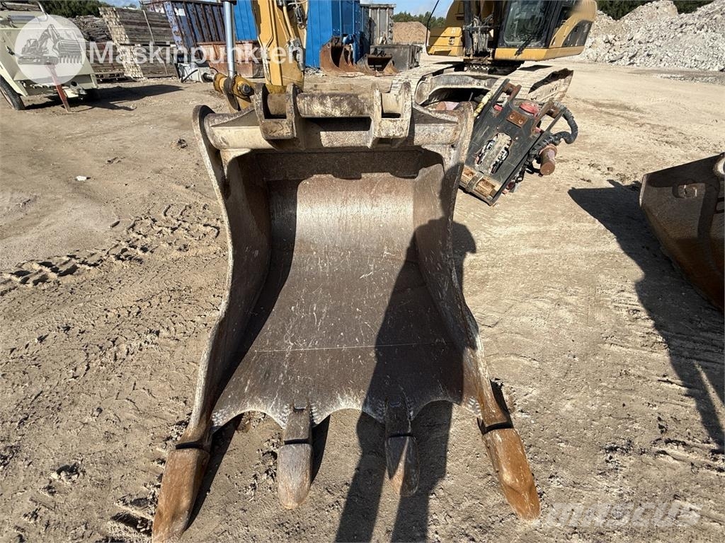 CAT 324D Lánctalpas kotrók